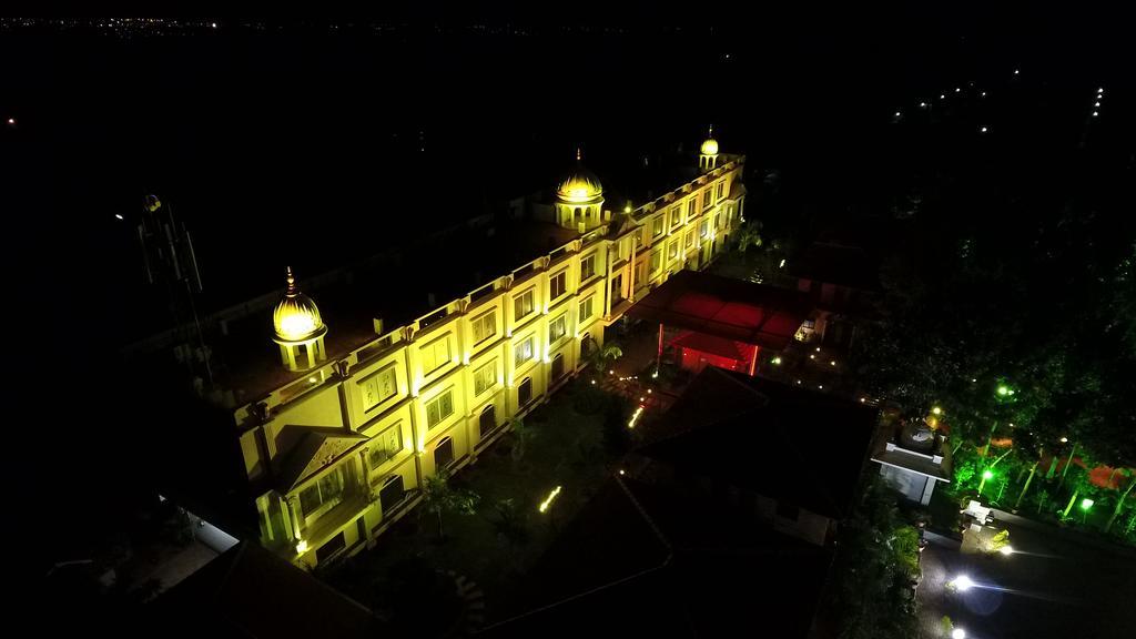 Jal Mahal Resort And Spa Mysore Εξωτερικό φωτογραφία