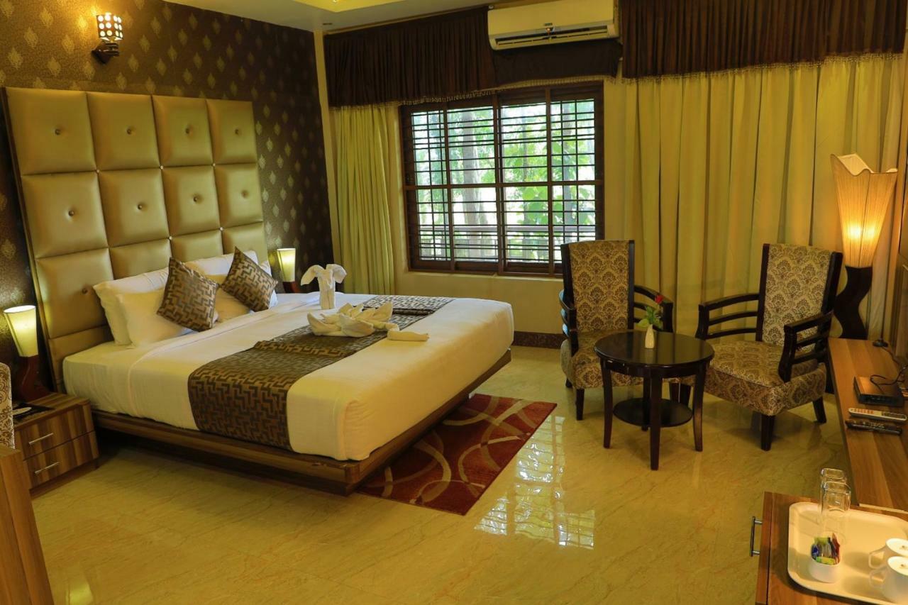 Jal Mahal Resort And Spa Mysore Εξωτερικό φωτογραφία